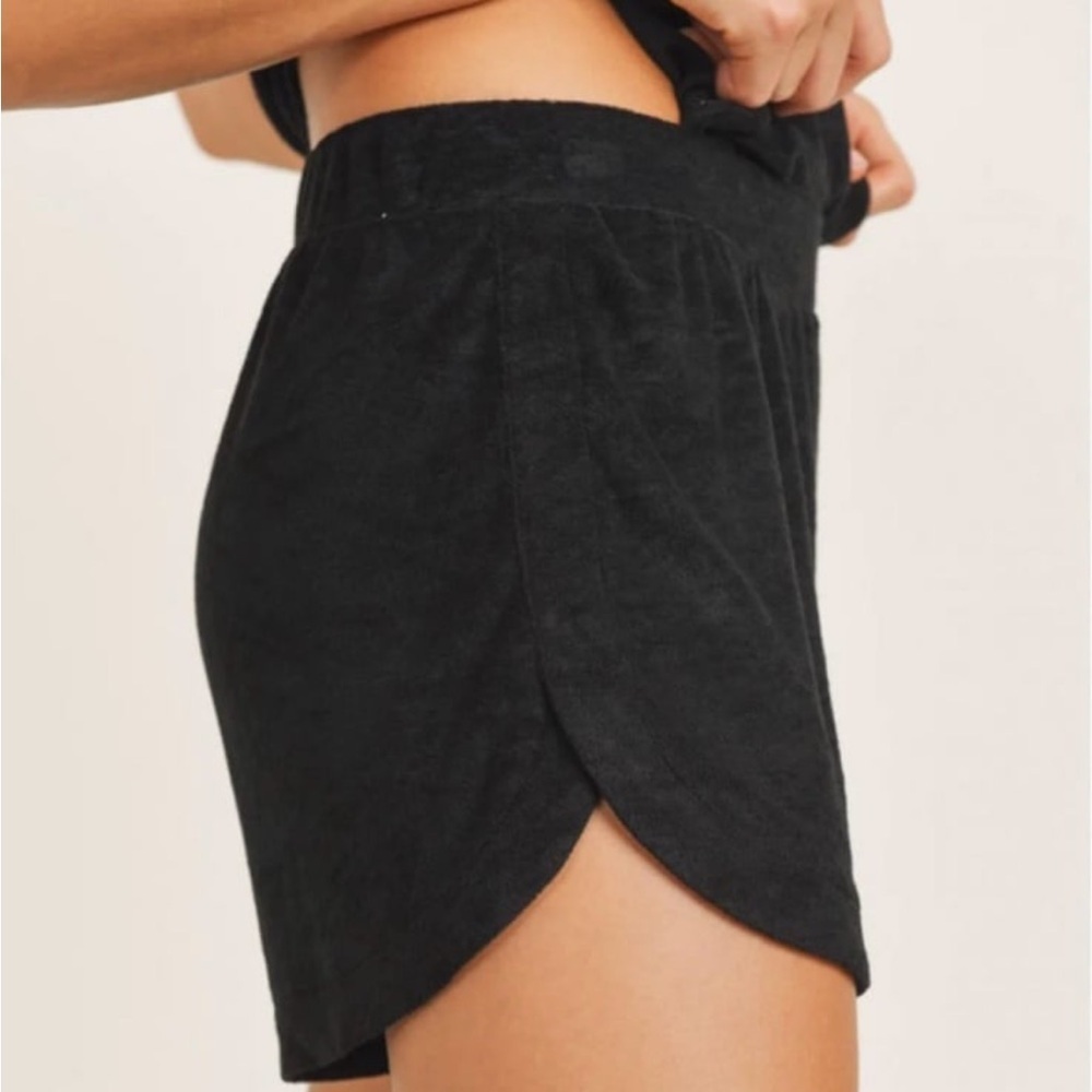 Mono B Terry Pile Knit Lounge Shorts NWT | Size L - Picture 6 of 6